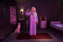 Série photographique intitulée "Discriminations" de Pierre Leblanc, le critère de discrimination présenté est "l'âge".