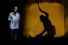 &quot;Traumas&quot; une série du photographe Pierre Leblanc, photo intitulée &quot;Contrôle d'identité&quot;.