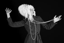 Photo réalisée par le photographe Pierre Leblanc pour le festival "Le Chainon Manquant", le théâtre.