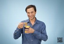 Les Mutants, un série du photographe Pierre Leblanc sur l'industrie agroalimentaire, les pesticides, perturbateurs endocriniens et les additifs alimentaires, les soupes de nouilles.