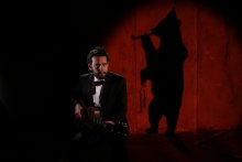 Pochette réalisée par le photographe Pierre Leblanc, album &quot;Comme un ours&quot; Alexis HK